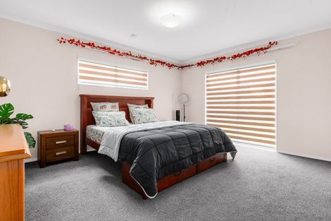 Photo of property in 25 Northmeadow Drive, Rototuna, Hamilton, 3210