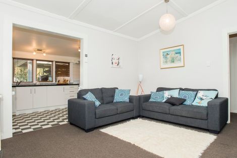 Photo of property in 56 Awapuni Road, Awapuni, Gisborne, 4010