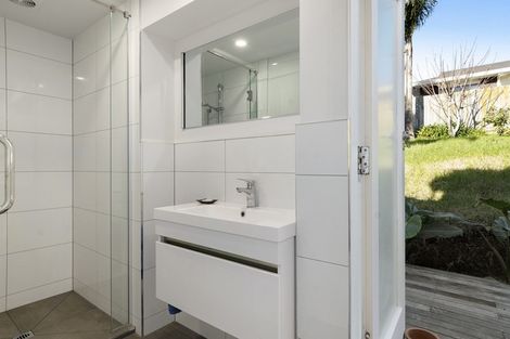 Photo of property in 112 Sutherland Road, Brookfield, Tauranga, 3110