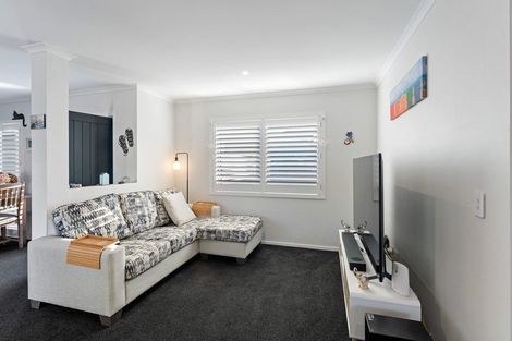 Photo of property in 7 Te Wiremu Lane, Otaki, 5512