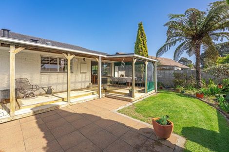 Photo of property in 8 Knights Grove, Otaki, 5512