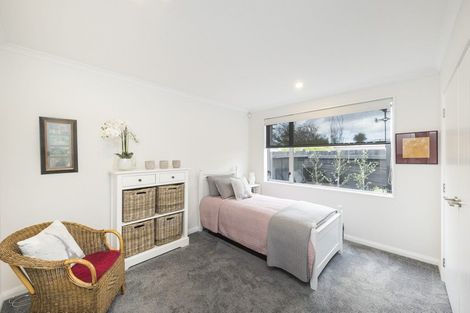 Photo of property in 76a Stanley Avenue, Palmerston North, 4414