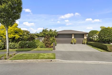 Photo of property in 4 Dunsford Close, Halswell, Christchurch, 8025