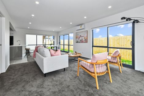 Photo of property in 4 Kaitiaki Drive, Clarks Beach, 2122