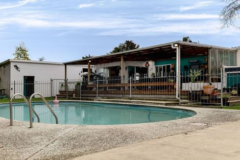 Photo of property in 1565 State Highway 3, Awahuri, Palmerston North, 4476