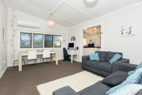 Photo of property in 56 Awapuni Road, Awapuni, Gisborne, 4010