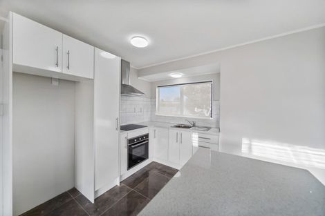 Photo of property in 2/13 John Street, Mangere East, Auckland, 2024
