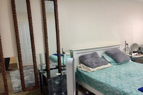 Photo of property in Santa Fe, 2/21 Day Street, Auckland Central, Auckland, 1010