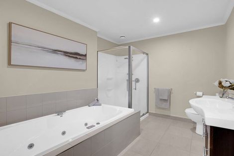 Photo of property in 25 Langdale Court, Huntington, Hamilton, 3210