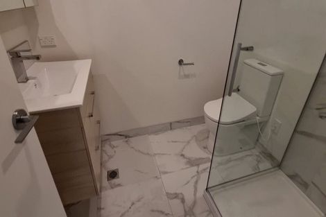 Photo of property in 3/137 Tirimoana Road, Te Atatu South, Auckland, 0602