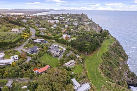 Photo of property in 129a Taylors Mistake Road, Scarborough, Christchurch, 8081