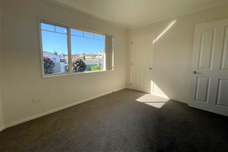 Photo of property in 332a Devon Street West, New Plymouth, 4310