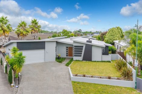 Photo of property in 19 Shalimar Place, Huntington, Hamilton, 3210