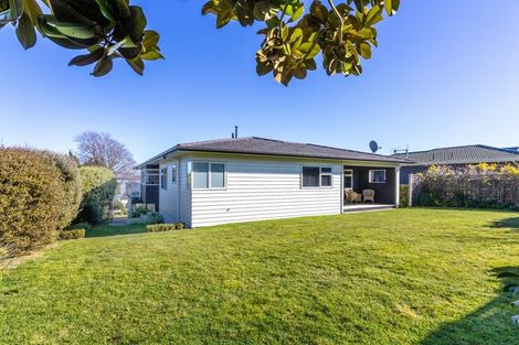 Photo of property in 10 Crowther Terrace, Waipahihi, Taupo, 3330