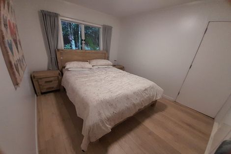 Photo of property in 17 Tawini Road, Titirangi, Auckland, 0604