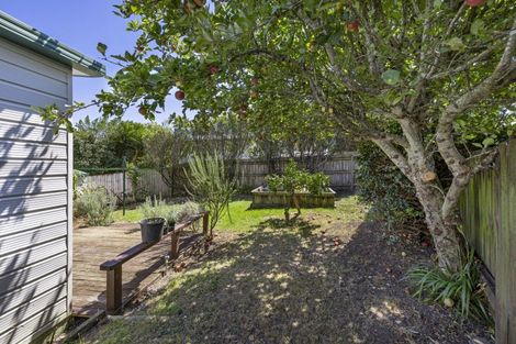 Photo of property in 65a Wainui Road, Raglan, 3225