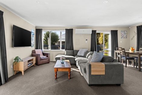 Photo of property in 2/807 Lyell Street, Akina, Hastings, 4122