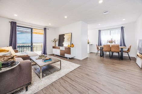 Photo of property in 47a Sutton Crescent, Papakura, 2110