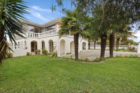 Photo of property in 44 Bradbury Road, Botany Downs, Auckland, 2010