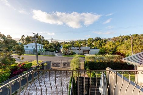 Photo of property in 8a Westbourne Road, Murrays Bay, Auckland, 0630