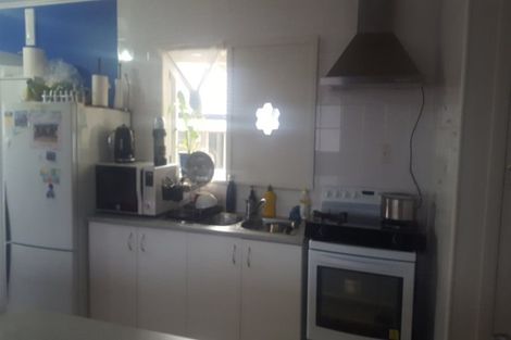 Photo of property in 49 Robertson Road, Favona, Auckland, 2024