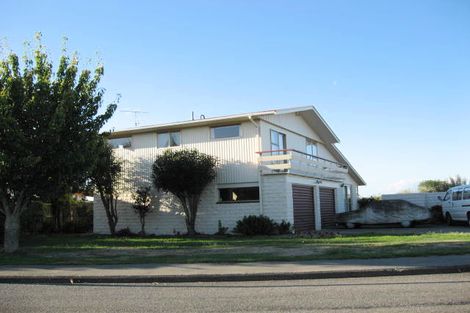 Photo of property in 5 Pound Road, Leeston, 7632