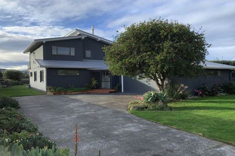 Photo of property in 68 Harper Road, Waimarama, Havelock North, 4294