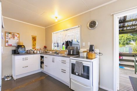 Photo of property in 20 Ellison Street, Otane, 4202