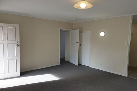 Photo of property in 2/15 Carbine Road, Mount Wellington, Auckland, 1060