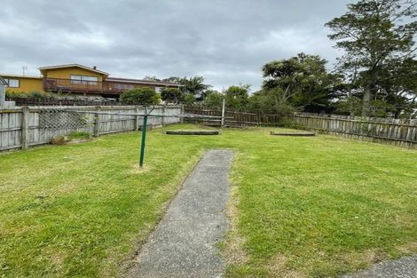 Photo of property in 25 Virgo Place, Glen Eden, Auckland, 0602