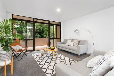 Photo of property in 3/21 Hewitts Road, Merivale, Christchurch, 8014