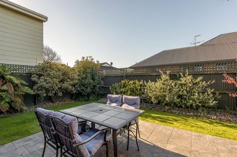 Photo of property in 115a Somerfield Street, Somerfield, Christchurch, 8024