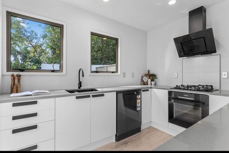 Photo of property in 2/37 Poynder Avenue, Merivale, Christchurch, 8014