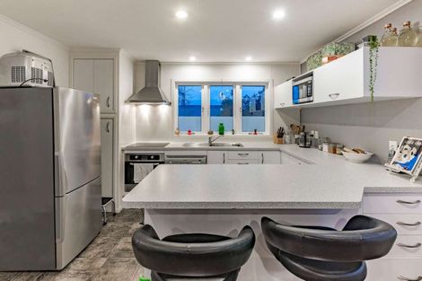 Photo of property in 1/5 Hill Crescent, Papakura, 2110