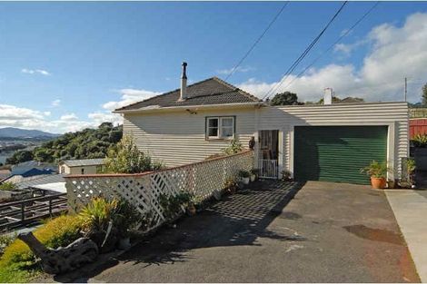 Photo of property in 93 Monorgan Road, Strathmore Park, Wellington, 6022