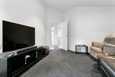 Photo of property in 30 Tulip Drive, Cambridge, 3434