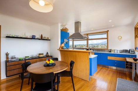 Photo of property in 31 Scott Street, Moturoa, New Plymouth, 4310