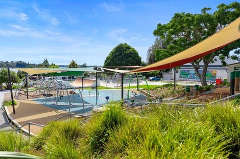 Photo of property in 31 Cumberland Crescent, Welcome Bay, Tauranga, 3112