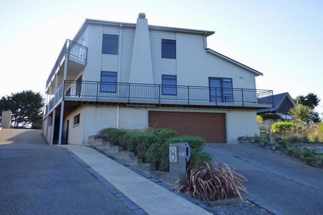 Photo of property in 8 Arataki Grove, Waitarere Beach, Levin, 5510