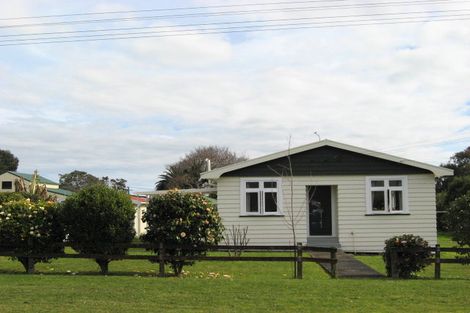 Photo of property in 9 Minnie Street, Shannon, 4821