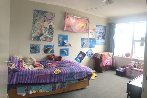 Photo of property in 65 Bradshaw Street, South Dunedin, Dunedin, 9012