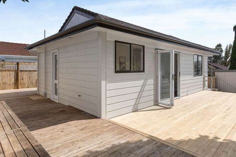 Photo of property in 1/12 Taitimu Drive, Weymouth, Auckland, 2103