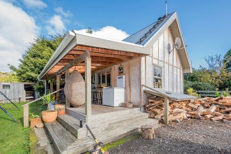 Photo of property in 302 Kuku Road East, Kuku, Levin, 5570