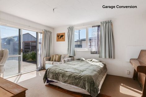 Photo of property in 22 Karewa Parade, Papamoa Beach, Papamoa, 3118