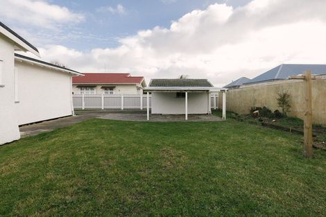 Photo of property in 21 South Street, West End, Palmerston North, 4410