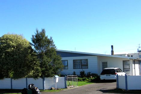 Photo of property in 27 Stout Street, Masterton, 5810