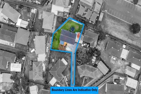 Photo of property in 1/8 Iota Place, Clover Park, Auckland, 2023