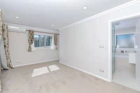 Photo of property in 436 East Coast Road, Windsor Park, Auckland, 0630