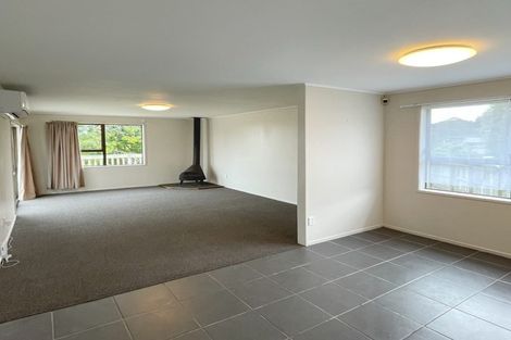 Photo of property in 25 Virgo Place, Glen Eden, Auckland, 0602