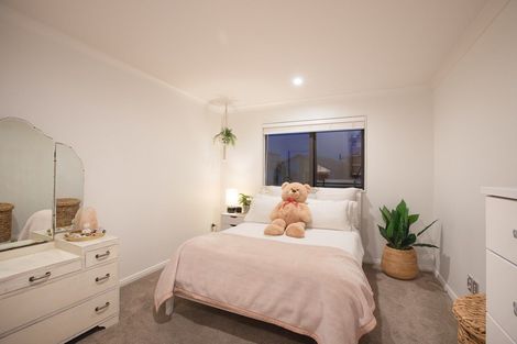 Photo of property in 23 Pioneer Rise, Silverdale, 0932